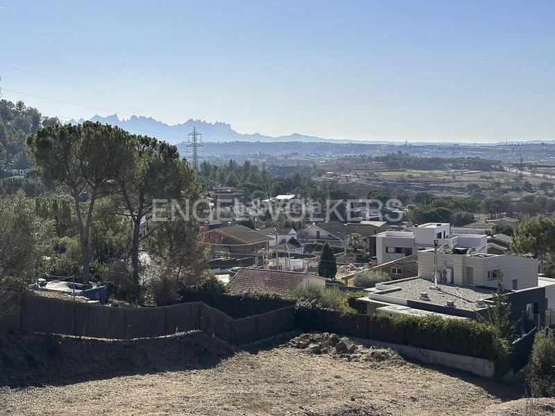 Foto 540284c1-e7a9-4cf7-a9e3-76968f6ca859. Terreno residenziale in Sant Fruitós de Bages