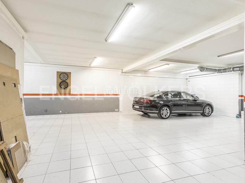 Foto 247a7f85-10c5-4619-ae59-832f33527ebe. Casa amb calefacció aparcament a Centre Sant Just Desvern