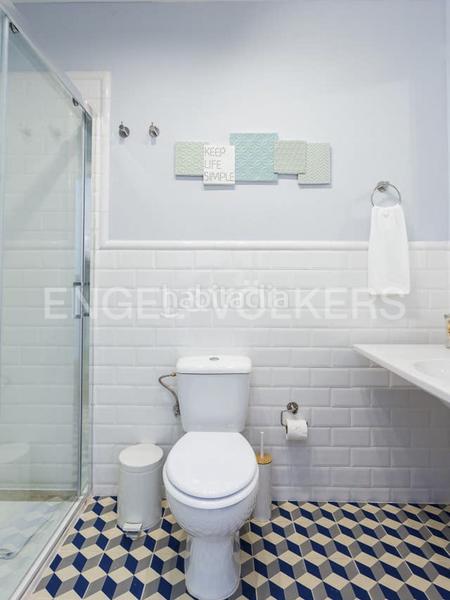 Foto 1b378b4f-f7e0-4715-b7fb-bb24bc31310b. Appartement avec chauffage dans Vila de Gràcia Barcelona