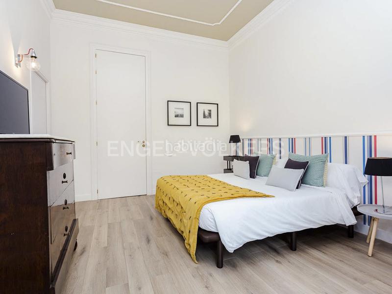 Foto 6e7f2c32-cc7c-44e0-b09d-a9eeeba89235. Appartement avec chauffage dans Vila de Gràcia Barcelona