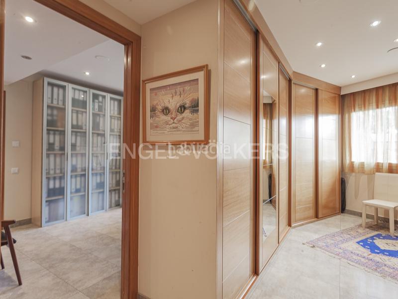 Foto fdd891d7-2728-4f9e-9431-06a9dbdf05e5. Reihenhaus mit heizung parking pool in Centre-Cordelles Cerdanyola del Vallès