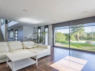 Casa a Vallromanes. Moderna unifamiliar golf vallromanes
