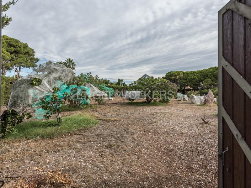 Foto cf714e59-928b-4b4f-a85e-d51b1bb7500f. Terreno residencial una joya en la exclusiva zona de terramar . en Sitges