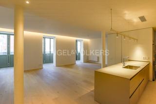 Apartament a Dreta de l´Eixample. Nuevo piso principal con terraza en rambla catalunya