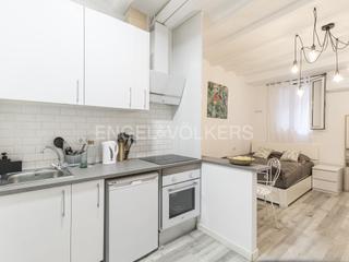 Apartamento en St. Pere - Sta. Caterina - El Born. Piso de diseño en el borne