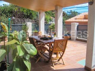 Casa a Vallvidrera - Tibidabo - Les Planes. Casa soleada con vistas en el baixador de vallvidrera