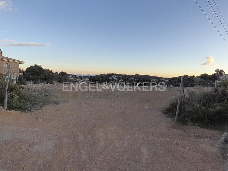 Foto 352661bf-83aa-4acb-b0bc-209f38583d2a. Terreny residencial a Cunit residencial Cunit