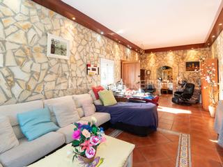 Maison à Can Carreras - Montessol. Hermosa casa con vistas panorámicas mar y montaña