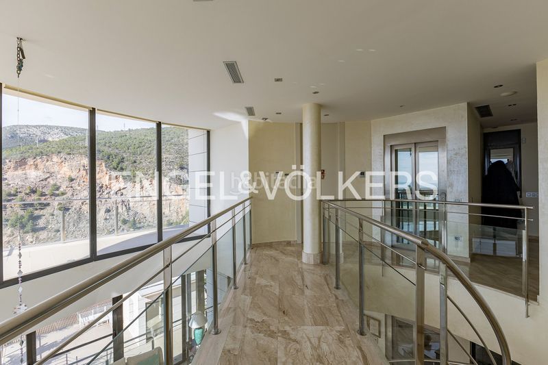 Foto 578a455d-7fe3-468f-81b0-5f751b0e02c1. Casa amb calefacció aparcament piscina a les botigues de Sitges Sitges