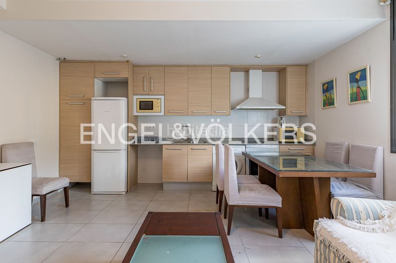 Foto b357e254-9096-4f8c-87b9-79fa355779e0. Casa amb calefacció aparcament piscina a les botigues de Sitges Sitges
