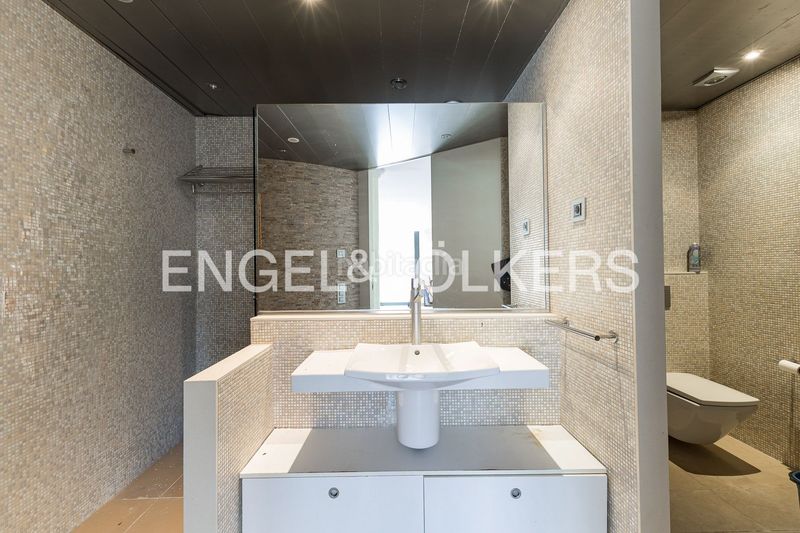 Foto d5e2a8b9-2cee-4af1-8e88-9a91625260ff. Casa amb calefacció aparcament piscina a les botigues de Sitges Sitges