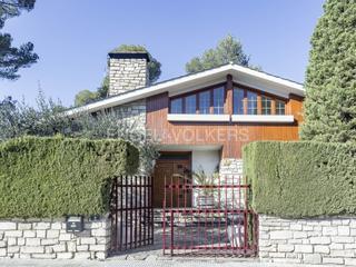 Casa a Pobla de Claramunt (La). Maravilloso chalet en plena naturaleza muy cerca de barcelona.