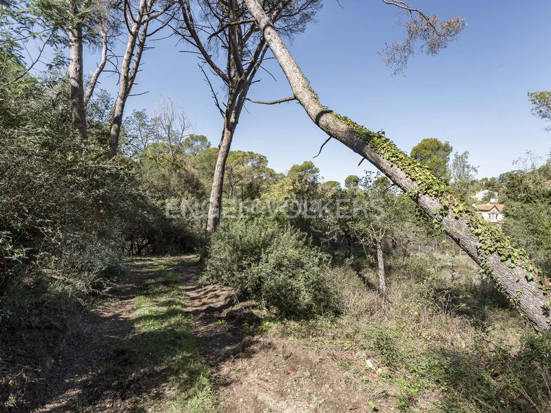 Foto e6de6e1a-3da1-47fb-b9bb-adc3378b1a38. Terrain résidentiel dans La Floresta Sant Cugat del Vallès