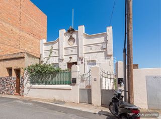 Mas  Carrer de la puríssima. Villa totalmente reformada en horta