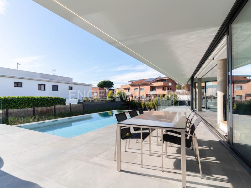 Foto fa1c5eb8-9e99-42f5-a142-f59edfa3f4fc. Casa amb calefacció aparcament piscina a Can Quirze Mataró