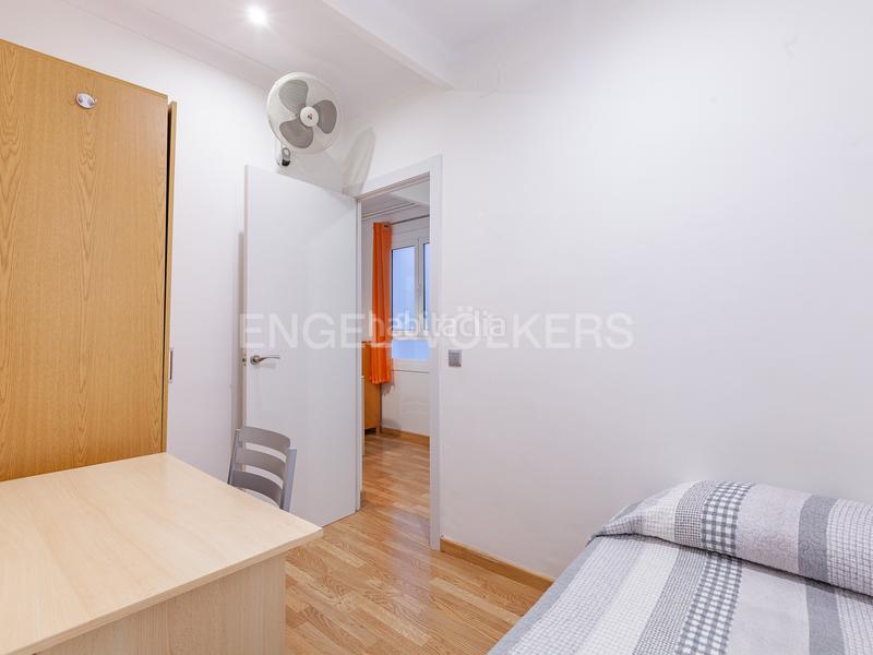 Foto 02b081c5-c86f-4db3-a1c5-c2dc16dd348c. Apartamento luminoso piso en eixample esquerra en Barcelona