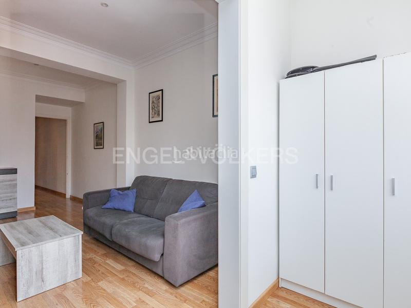 Foto 6f7675f9-f1a6-4cf6-bf7a-a30ff3e27306. Apartamento luminoso piso en eixample esquerra en Barcelona
