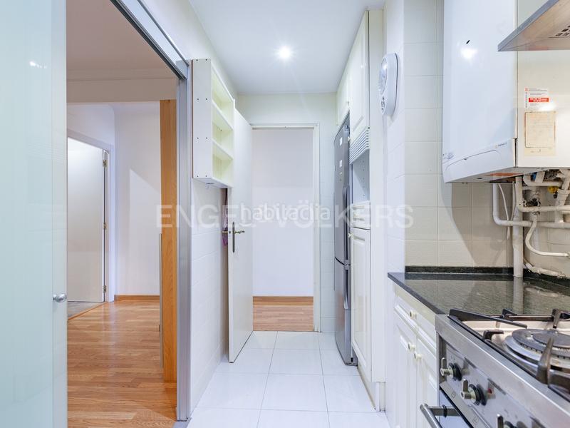 Foto 81915d94-753c-4b7e-a319-e29c22e439eb. Apartamento luminoso piso en eixample esquerra en Barcelona