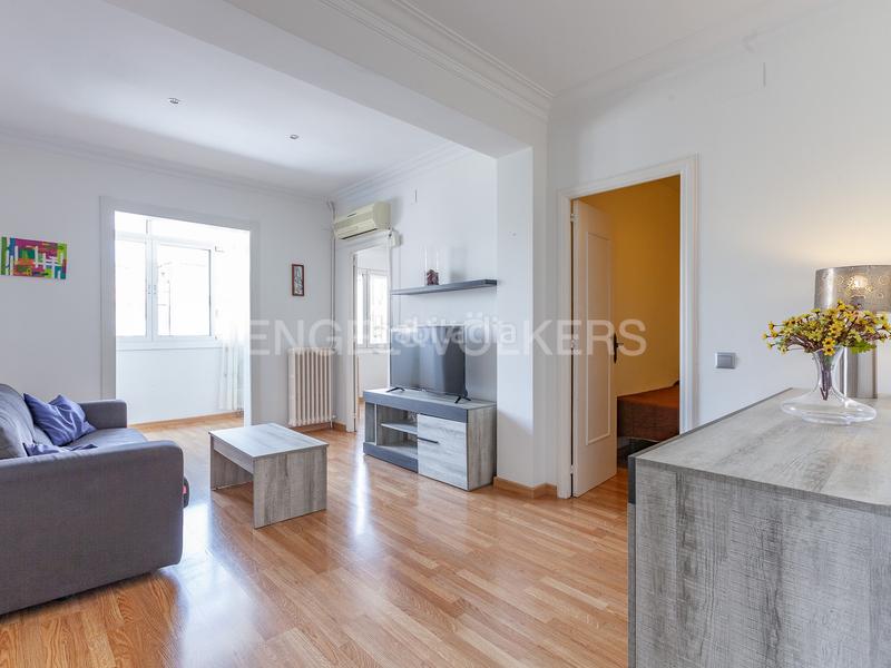 Foto 998cd688-9cac-4b93-bb16-991aa30c9aa9. Apartamento luminoso piso en eixample esquerra en Barcelona