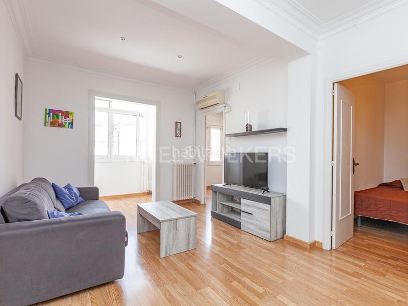 Foto d0502766-f812-4cae-85b7-17df30ed3711. Apartamento luminoso piso en eixample esquerra en Barcelona