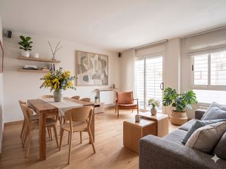 Etagenwohnung in Carmel. Excelente piso cerca del park güell