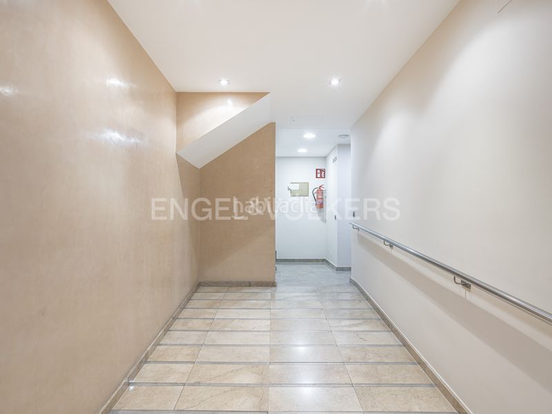 Foto 8af7c8b8-526a-44bc-a975-0a30451fc912. Pis amb calefacció a Carmel Barcelona