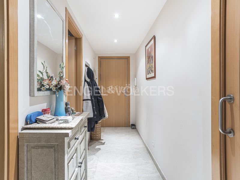 Foto f675dda3-62ab-443c-8271-e059de829936. Pis amb calefacció a Carmel Barcelona