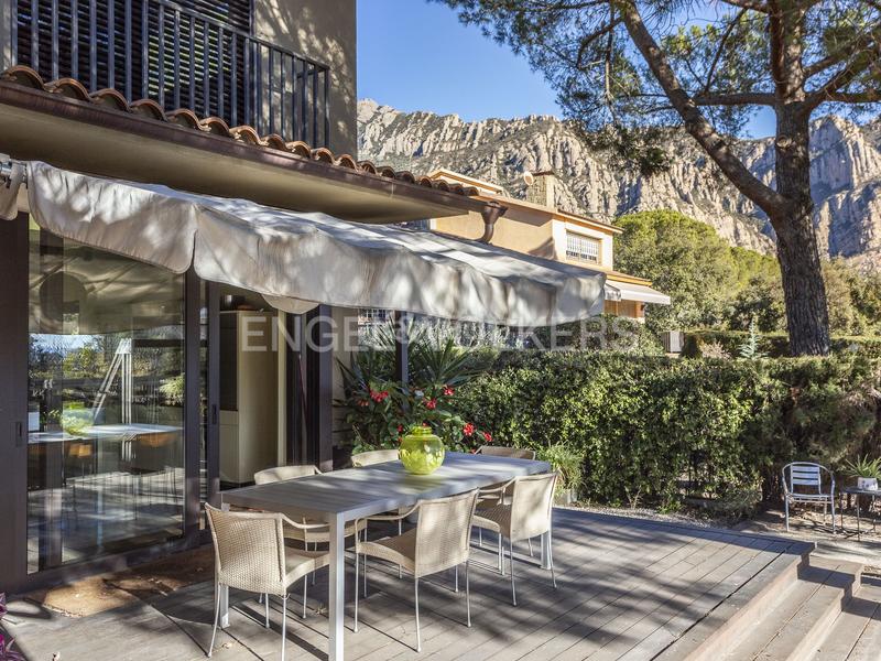 Foto 092704ab-2ee6-4e58-8242-5f10b355aad0. Masía un lugar mágico y confortable con vistas a montserrat en Collbató