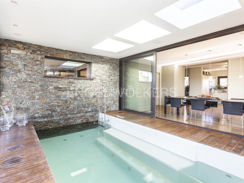 Foto 8d805bcf-1e88-4075-a0fc-3d26667d6be8. Masía un lugar mágico y confortable con vistas a montserrat en Collbató