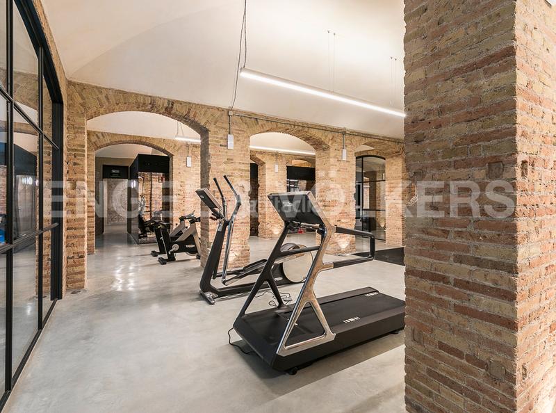 Foto f2bd111b-9647-4caa-af2d-bad81162527d. Affitto piccolo appartamento con riscaldamento piscina in Barcelona