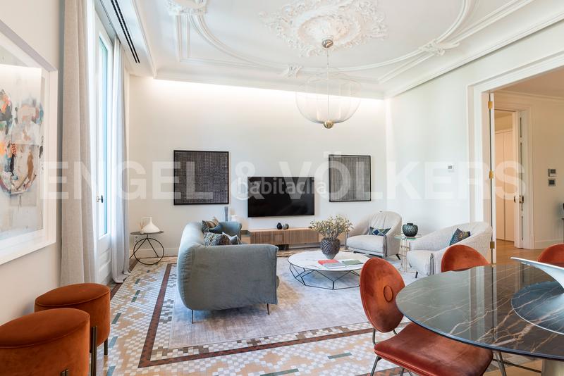 Foto bc8e71aa-53f4-46e0-ace8-573def4a267f. Alquiler apartamento alquiler apartamento de lujo en casa burés en Barcelona