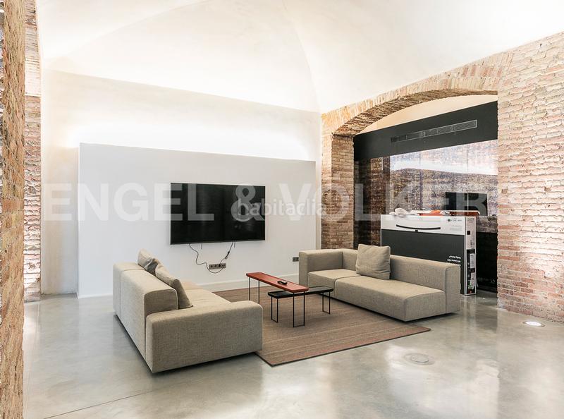 Foto fa8e49eb-390e-41b6-bdc2-8e59df0a608c. Lloguer apartament amb calefacció piscina a Dreta de l´Eixample Barcelona