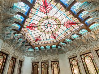 Miete Appartement in Dreta de l´Eixample. Alquiler apartamento de lujo en casa burés