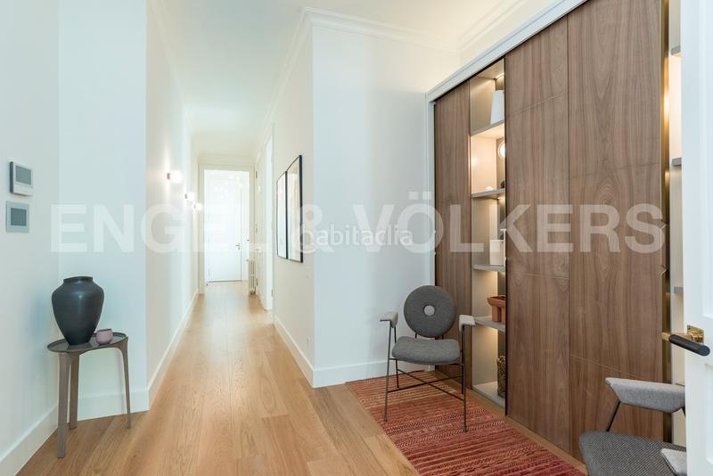 Foto 069110cb-0fda-41a0-8441-c9bdd7a5329a. Miete appartement mit heizung pool in Dreta de l´Eixample Barcelona