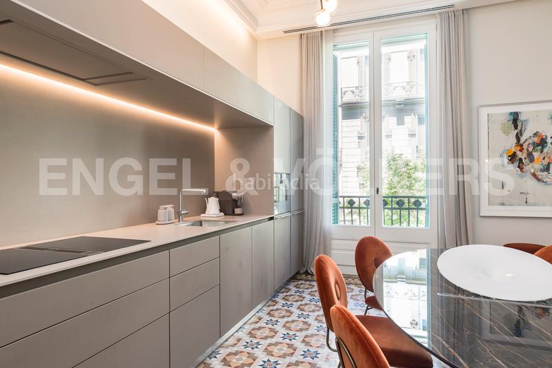 Foto 0ea1fad2-5400-4081-9446-dfe2b5c730fb. Miete appartement mit heizung pool in Dreta de l´Eixample Barcelona