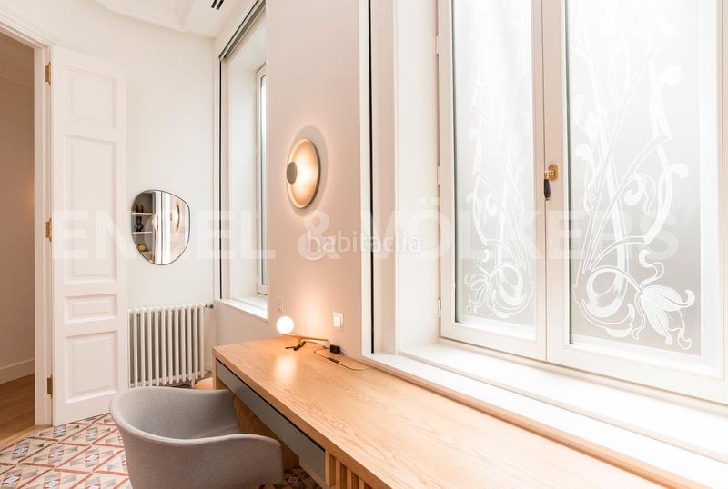 Foto 3e10dd76-307a-4c01-a69c-87eccfd2720e. Miete appartement mit heizung pool in Dreta de l´Eixample Barcelona