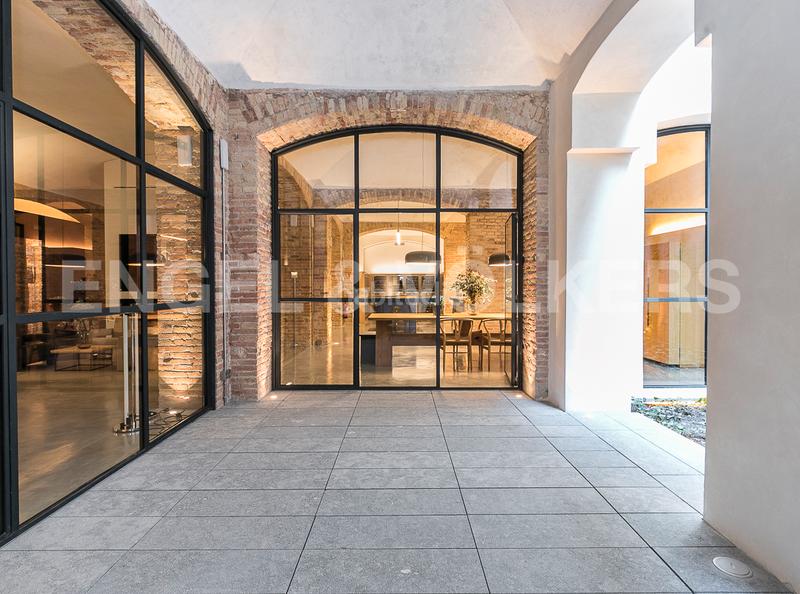 Foto 5a3746b2-dd35-40f8-bf0d-8aa396a1e046. Miete appartement mit heizung pool in Dreta de l´Eixample Barcelona