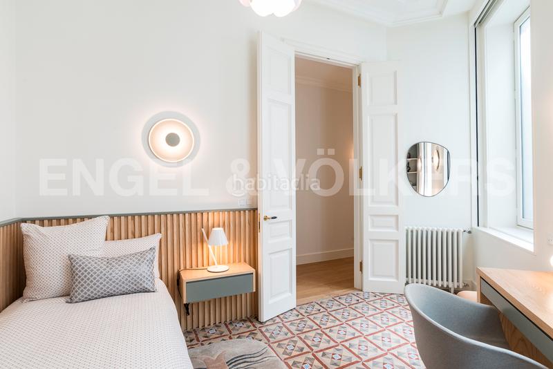 Foto 6de2833c-7f39-45c8-95e0-a79bc4c491d7. Miete appartement mit heizung pool in Dreta de l´Eixample Barcelona