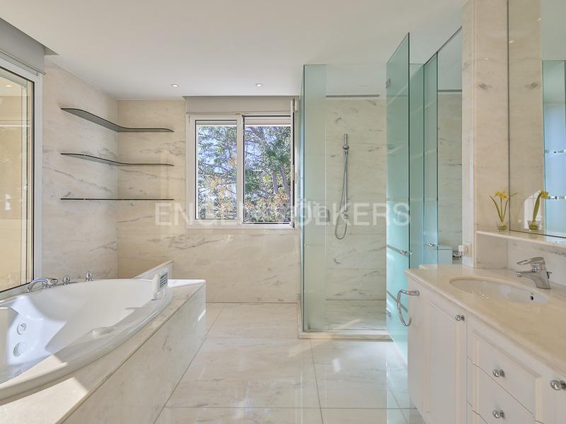 Foto 491d1895-c98e-45ef-bbbe-659519dc53ca. Casale con riscaldamento parcheggio piscina in Can Girona - Terramar - Vinyet Sitges