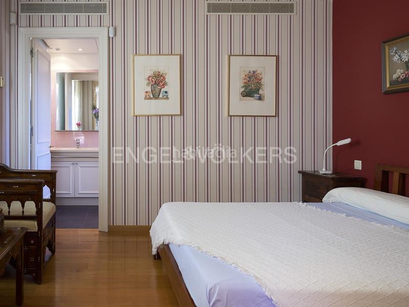 Foto 4ab71b15-3cde-46ff-b101-d5d2e440b81c. Casale con riscaldamento parcheggio piscina in Can Girona - Terramar - Vinyet Sitges