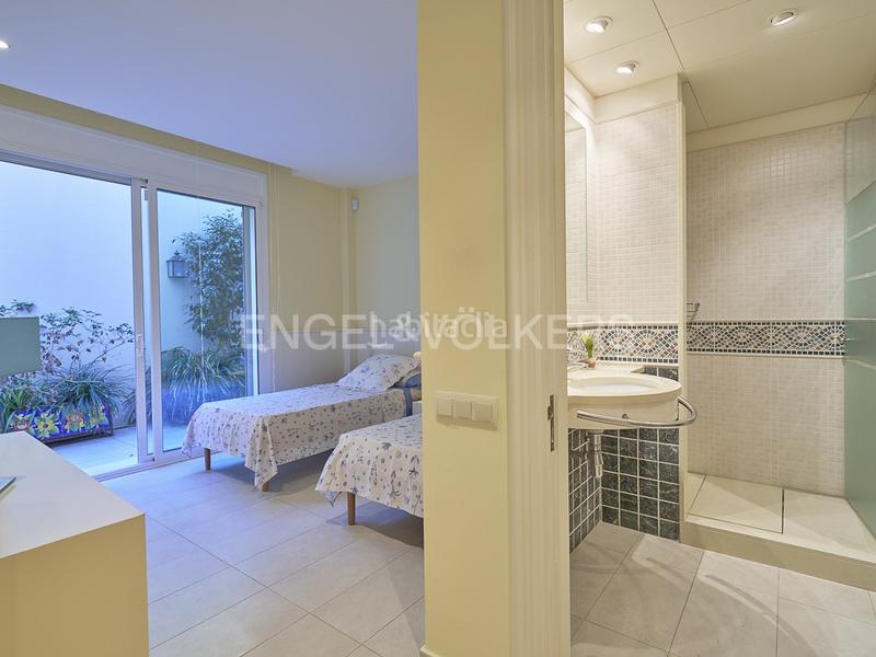 Foto 7e7a04c1-d74c-4a52-a337-da9acf082585. Casale con riscaldamento parcheggio piscina in Can Girona - Terramar - Vinyet Sitges