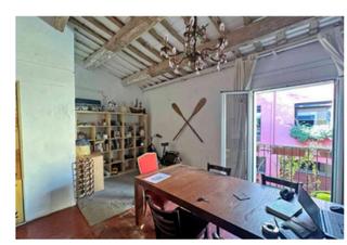 Maison jumelée à Sant Andreu de Palomar. Propiedad con 4 viviendas para inversores y promotores
