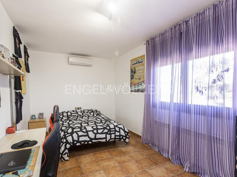 Foto 6fa2b5c0-ea2e-467f-b8ec-e75ed7e12241. Haus mit heizung parking pool in Castellgalí