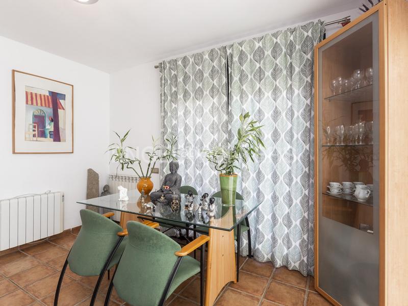 Foto 982601c4-7970-453a-8345-98aeb8ae9ed5. Haus mit heizung parking pool in Castellgalí