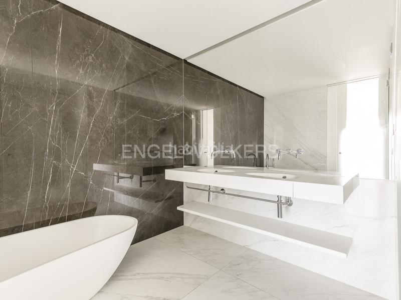 Foto b2753ac9-d9c8-40cb-9051-8c71474d7fc3. Apartament amb calefacció aparcament piscina a Besòs - Maresme Barcelona