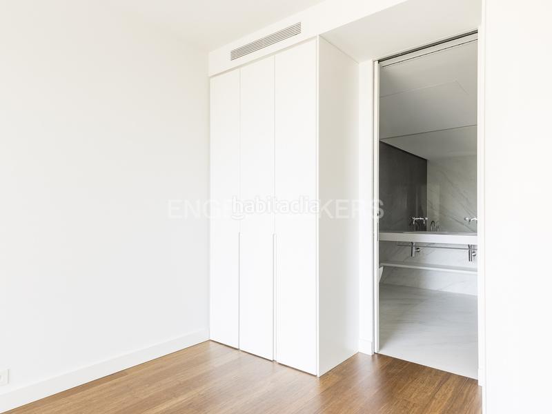 Foto f0b5fc3d-ba42-4b6a-a685-d10664e764d3. Apartament amb calefacció aparcament piscina a Besòs - Maresme Barcelona