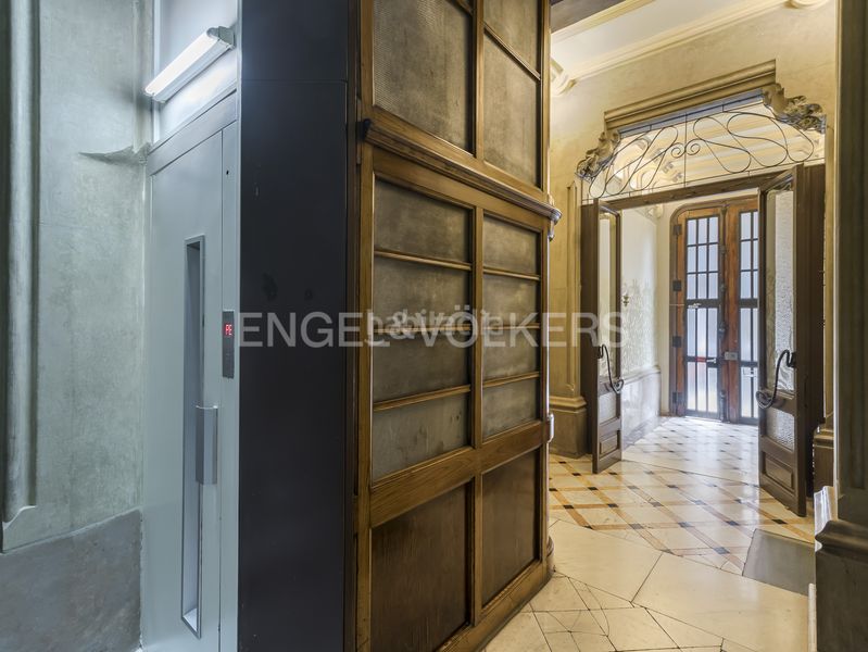 Foto 45a68d8e-3ffc-4a32-a5b1-7a53c57a8f2e. Pis amb calefacció a Dreta de l´Eixample Barcelona