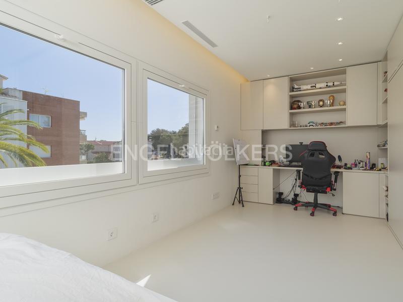 Foto 925c0509-a3f5-4c24-914c-53c133b89ffa. Casa amb calefacció aparcament a Can Girona - Terramar - Vinyet Sitges