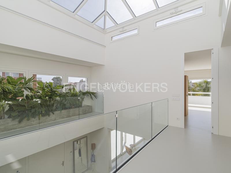 Foto fc859040-e1ce-444e-bc23-b81fda7d9b4f. Casa amb calefacció aparcament a Can Girona - Terramar - Vinyet Sitges