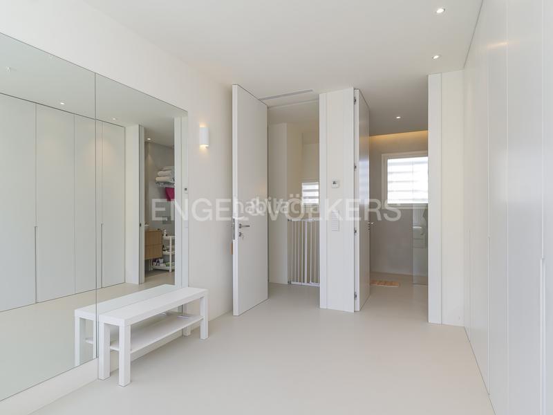 Foto fcc43dd6-f43b-4fca-9003-e1c7e5ed1e78. Casa amb calefacció aparcament a Can Girona - Terramar - Vinyet Sitges